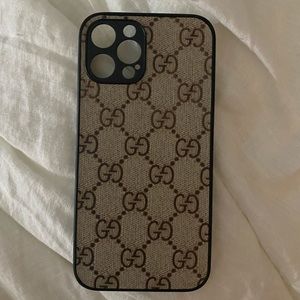 I PHONE 12 MAX PRO never used. Ordered wrong size!